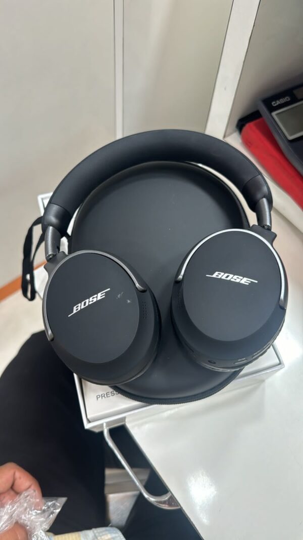 Bose Premium Headphones 🎧