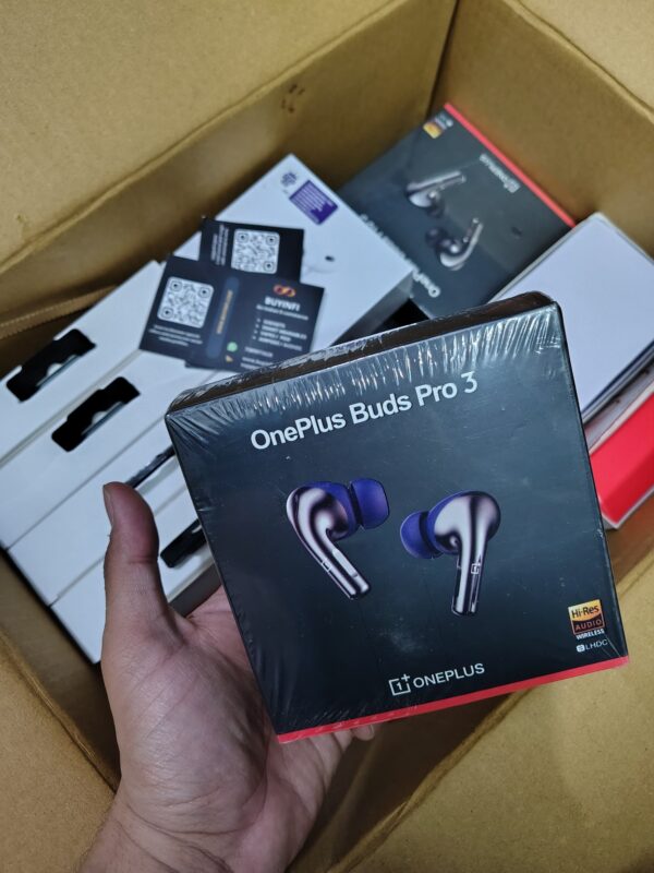 OnePlus Buds Pro 3